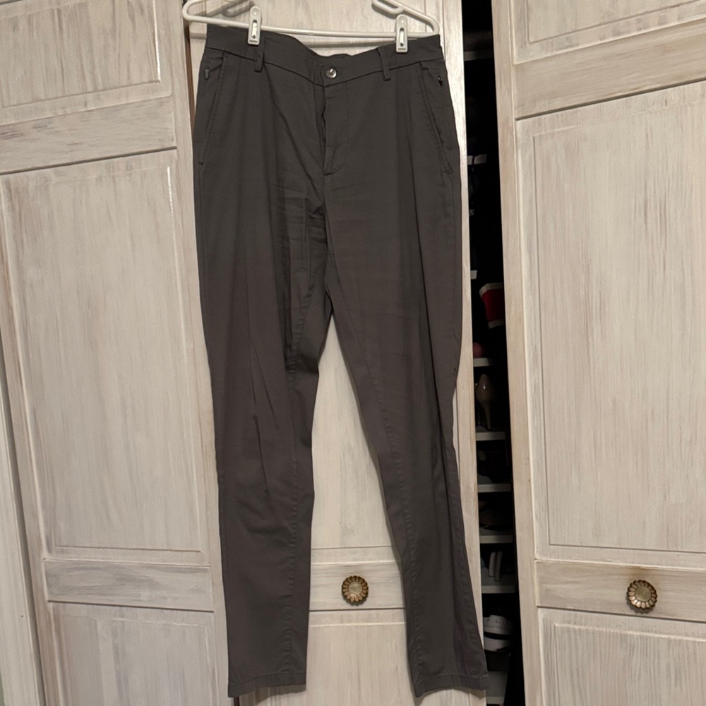 Birddogs Men's Chinos in Dark Gray
